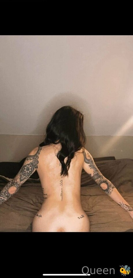 queenbitch1998 erotische pornographische bild