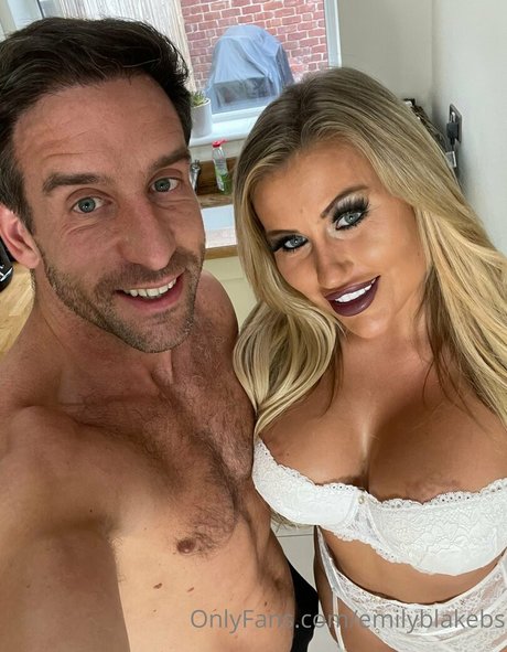 emilyblakebs sexy kunst fotos