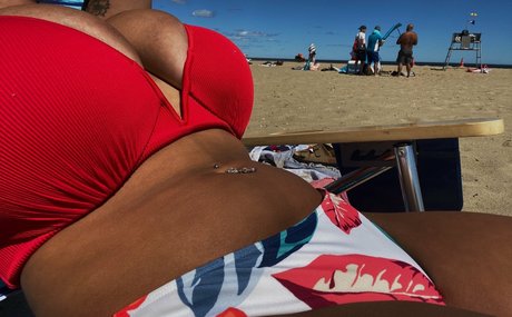 Lauren Risotti nackt top galerien