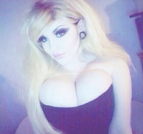 Betty Dahmer erotische hübsche archiv