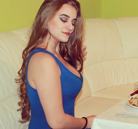 Anastasia Ticus pornografische galerien