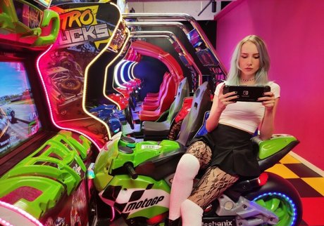 Apollolol schöne nacktheit fotos