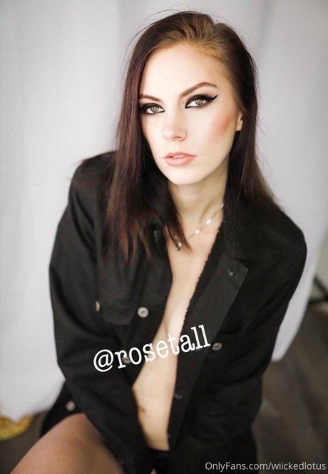 wiickedlotus hübsche erotische galerien