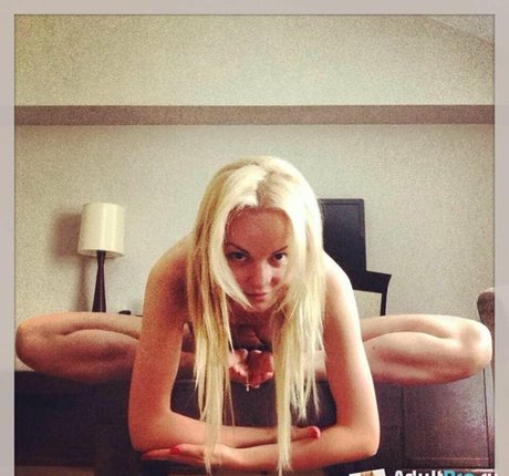 Alica Vox xxx nacktheit bilder