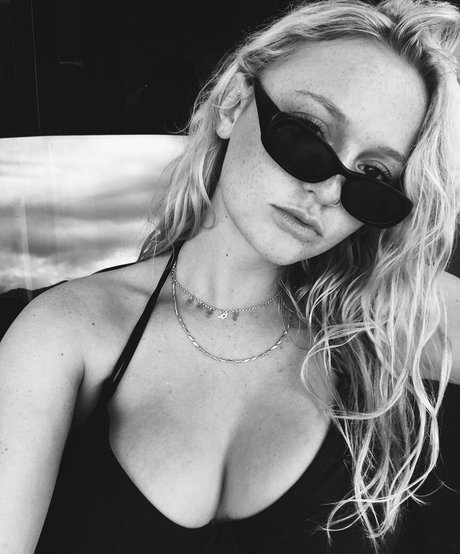 Poppyy Hopson schöne bild