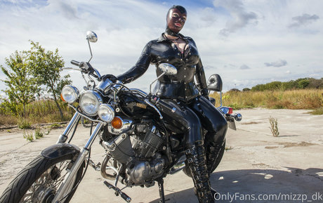 mizzp dk freie akt galerie