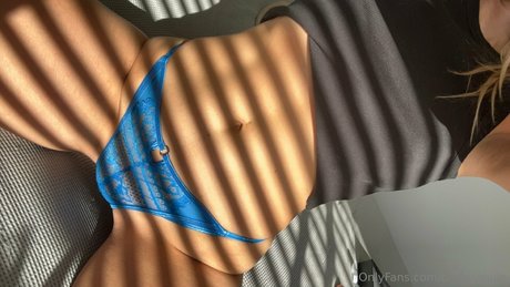 olivia aivilo model schöne bild