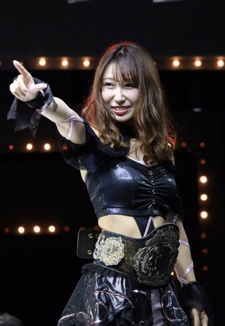 anime-cosplay-onlyfans top akt galerien