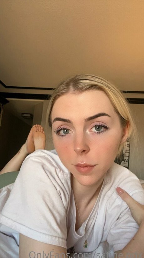 satine pdx nackt pornografische foto