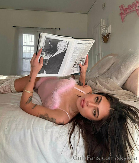 skyelia model sex bilder