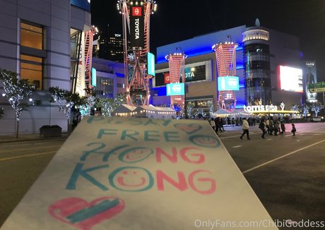 maihero erwachsene nackten galerien