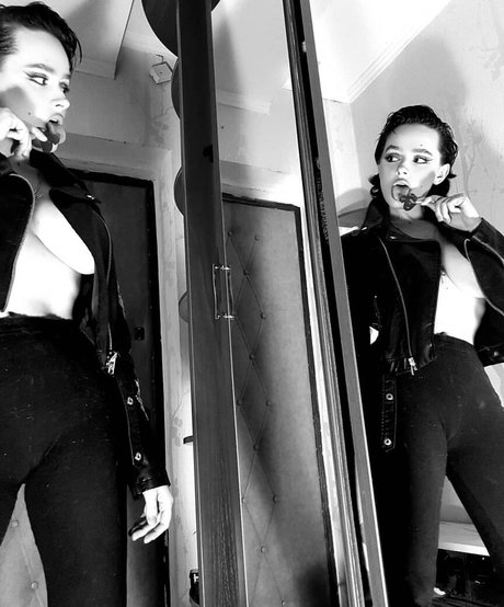 Taliyamilano model hübsche foto