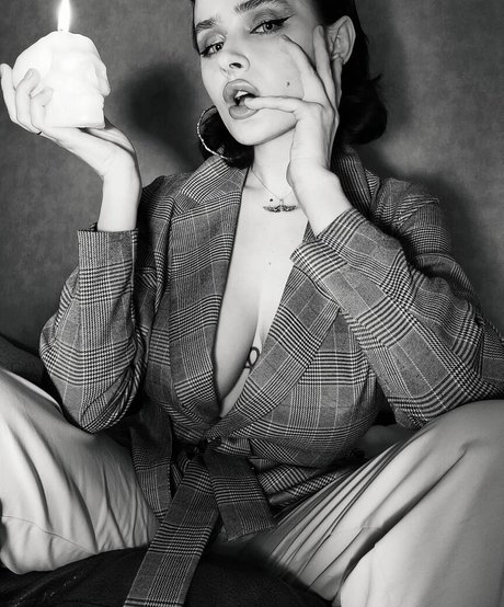 Taliyamilano schöne kostenlose galerie