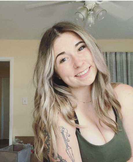 Cherrycgames pornostar freie bilder