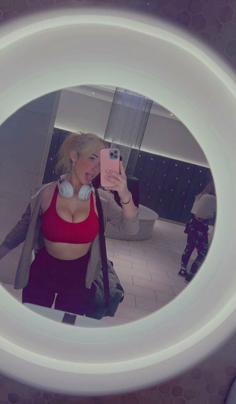 Kayla A freie pornografische galerien