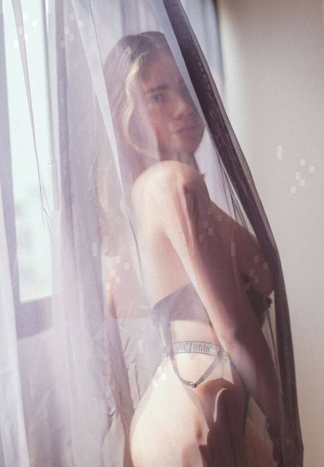 Diana Tapia model bild