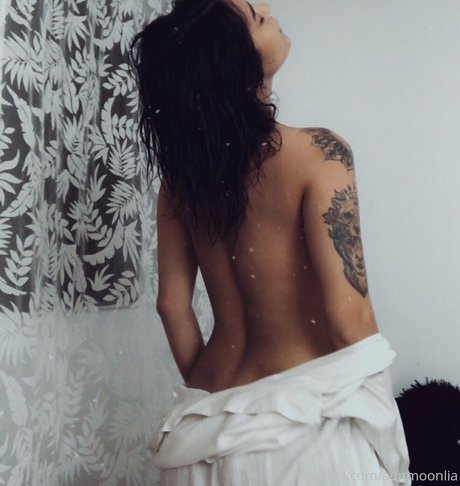 sunmoonlia porno erotische foto