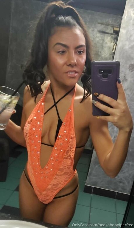 peekaboopiperfree schöne porno bild