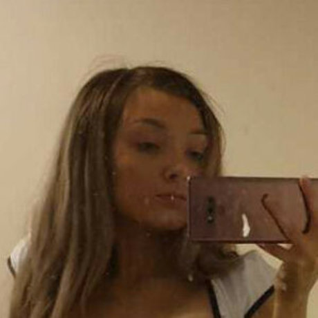 Gabrielle Louise sexy porno foto