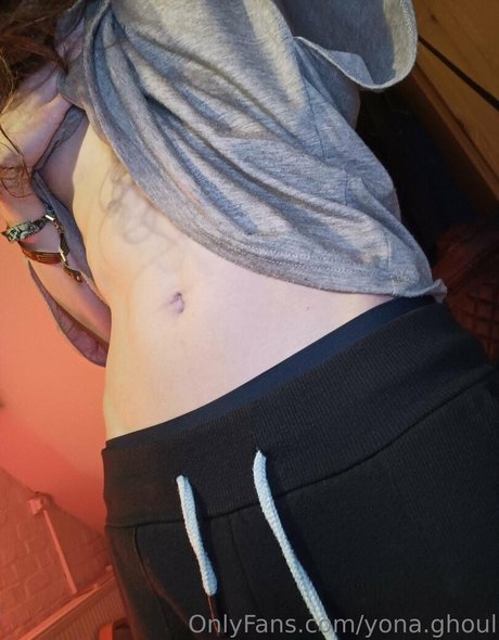 yona ghoul heiße top bild