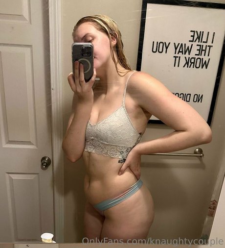 asiatischer dreier onlyfans xxx heiße fotos