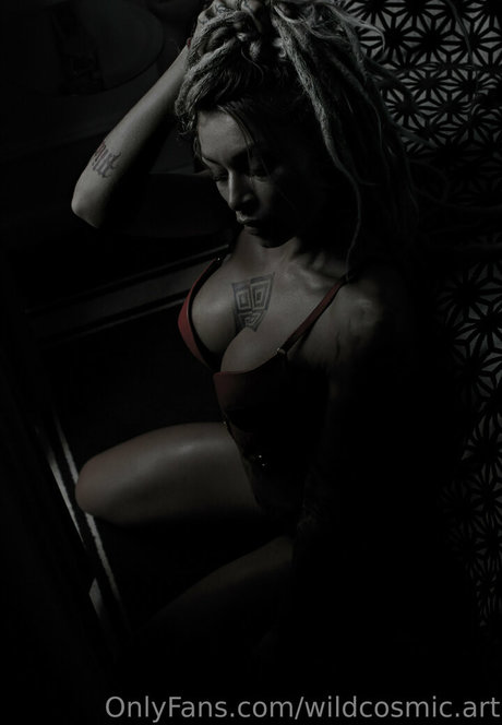 wildcosmicfree model perfekte galerien