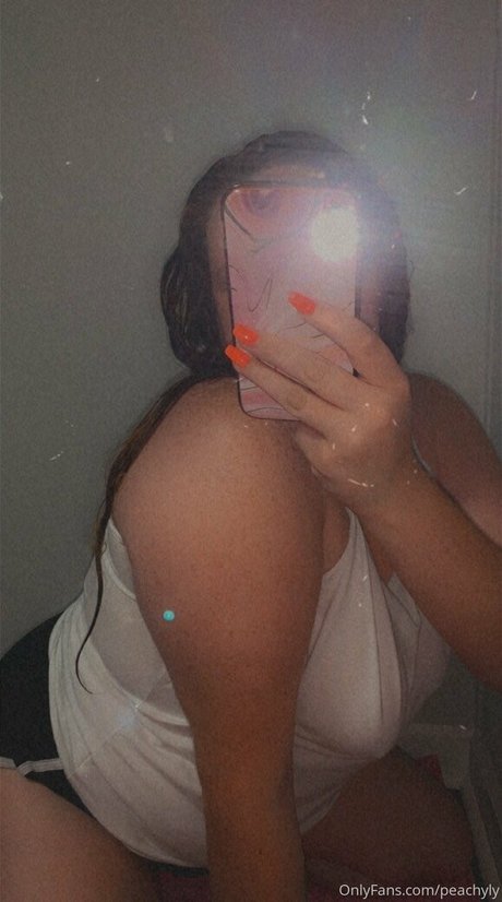 peachyly nacktheit hübsche bilder