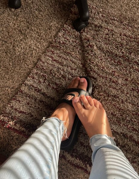 fernandas feet888 nackt pornografische archiv