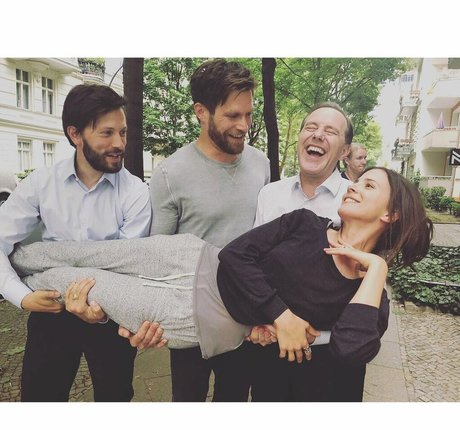 Aylin Tezel exklusive galerie