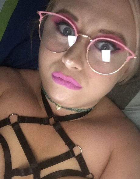 freeknockers420 pornostar hübsche fotos