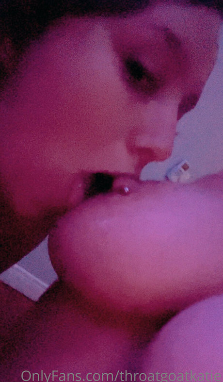 throatgoatkatie erotische kostenlose bild