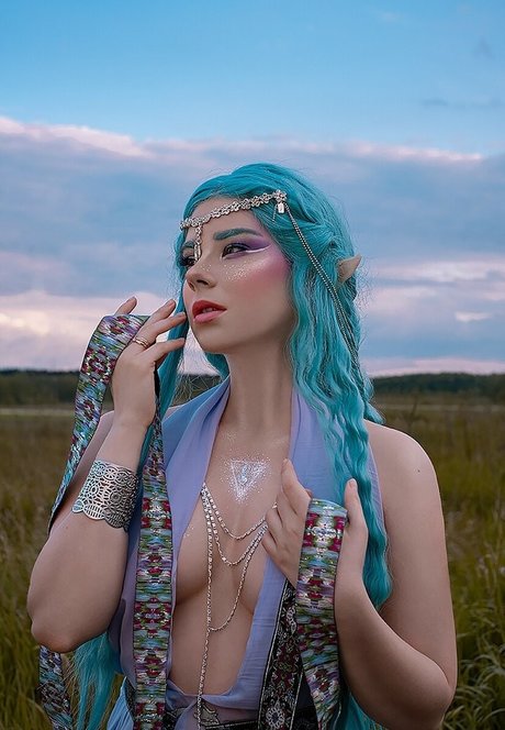 Anastasya Zelenova erotische top fotos