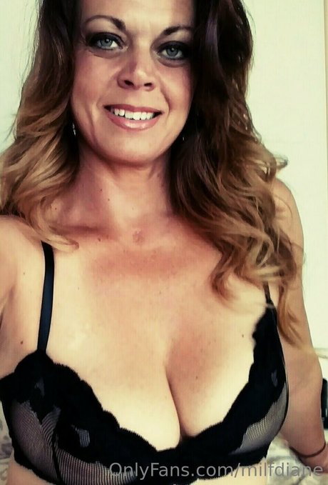 milfdiane exklusive akt foto