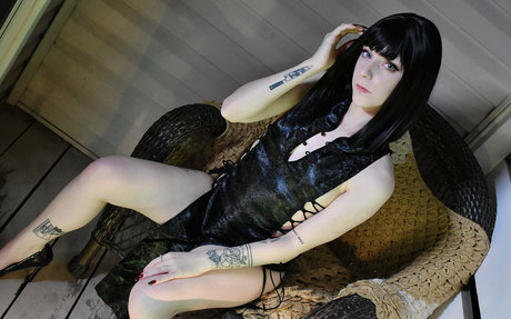 ebenholz-dildo onlyfans schöne perfekte bild