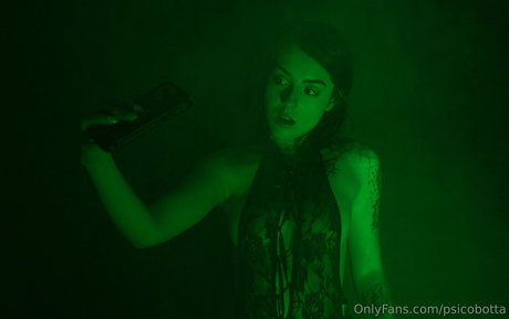 psicobotta top hübsche foto