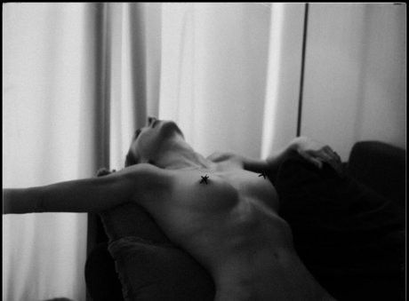 Niki Anson hd erwachsene galerie