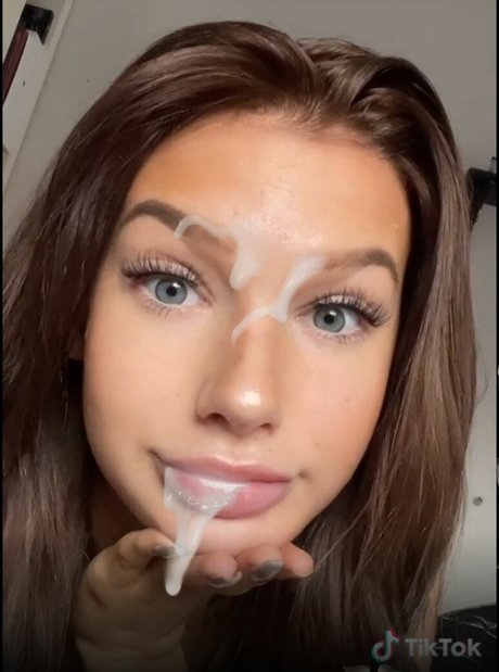 nelldelli perfekte nacktheit bild