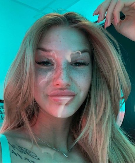 nelldelli hübsche top fotos