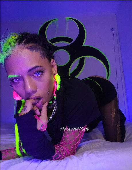 poisonwish exklusive erotische bilder