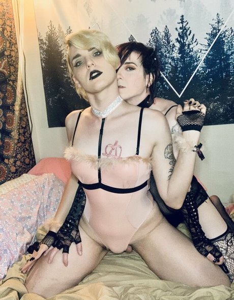 tskaelamoon schöne nackten bilder