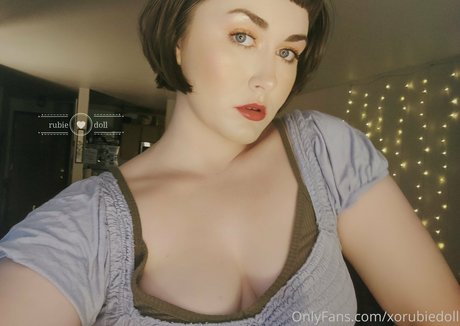 xorubiedoll schauspielerin beste galerien