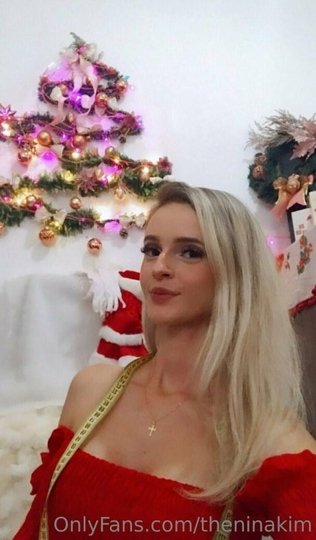theninakim pornostar nackte galerie