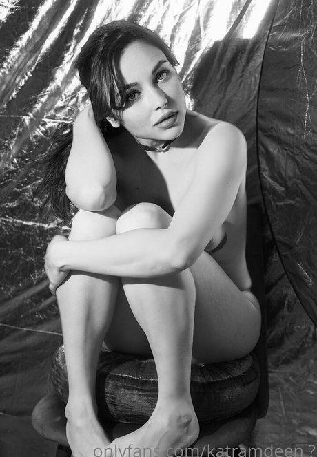 Katherine Ramdeen xxx freie foto