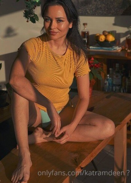 Katherine Ramdeen beste xxx galerie