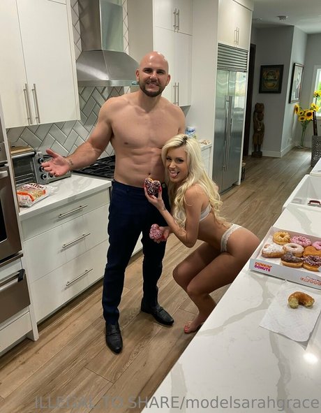 modelsarahgrace erotische nackt archiv
