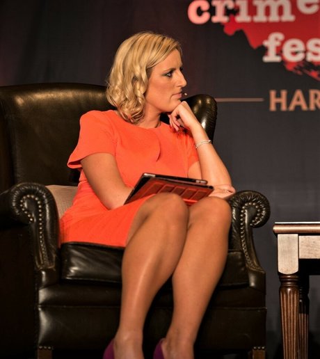 Steph McGovern erotische sexy galerie