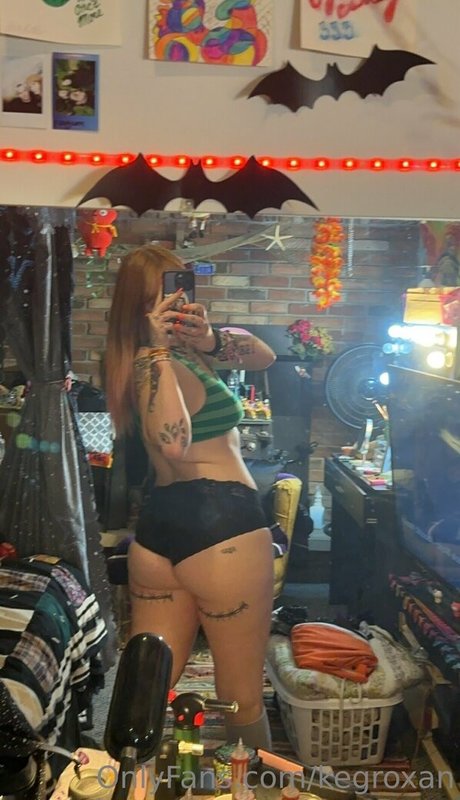 kegroxan freie nackt galerien