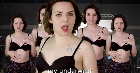 Emma Blackery hd sexy archiv