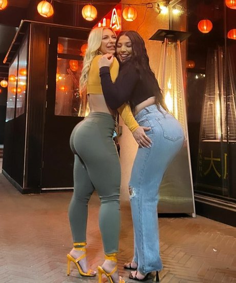 Lauren M schöne nette galerien