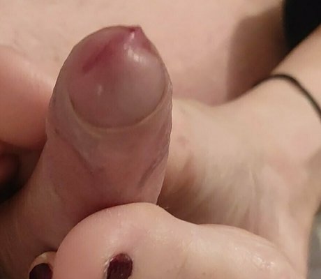 missfeeteva schöne erwachsene bild